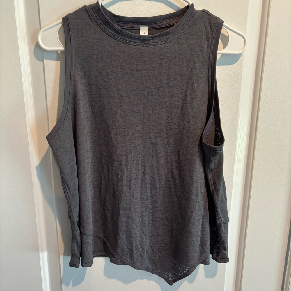 Lululemon Sleeveless Tank Top Size 8